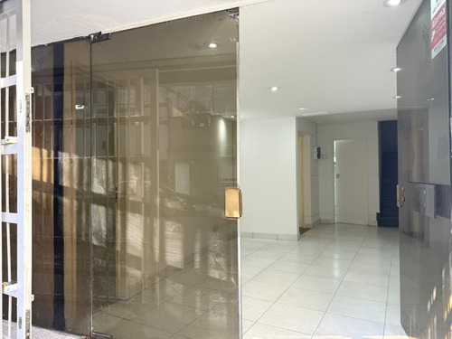 Oficina En Venta En Balvanera - Edificio Comercial Apto Credito, Apto Varios Rubros.