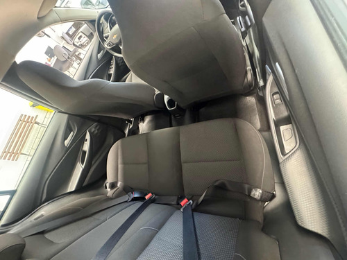 Chevrolet Onix 1.0 Lt 5p