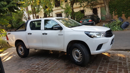 Toyota Hilux 2017 2.4 4x4 Doble Cabina 6m/t