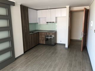 Departamento En Venta De 1 Dorm. En San Miguel