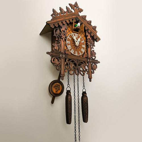 . Reloj De Cuco Tradicional En Forma De C, Diseño De Chalet