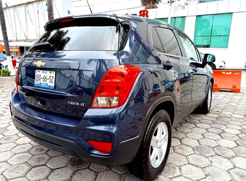 Imagen 4 de 9 de Chevrolet Trax 2018 1.8 Lt At