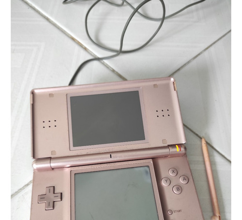 Nintendo Ds Lite Para Reparar O Repuesto Color Rosa