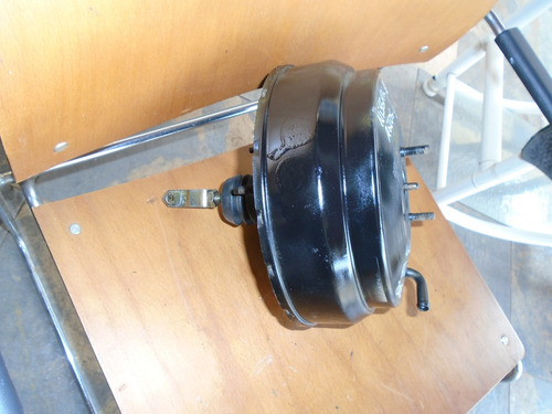 Imagen 2 de 3 de Vendo Buster De Freno De Nissan B15, Año 2005