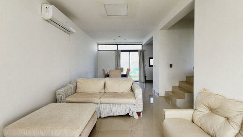 Casa 4 Ambientes Venta Barrio Cerrado Laguna Azul