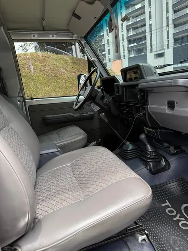 Toyota Land Cruiser 4.5 Fzj75 Macho