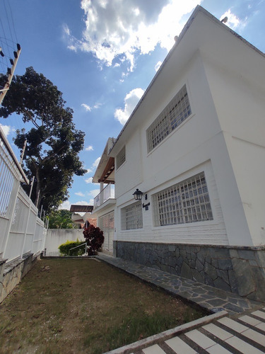 Venta De Casa En Las Acacias