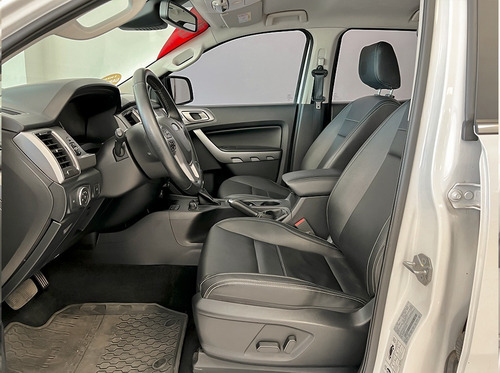 Imagen 15 de 23 de Ford Ranger 3.2 Limited At 4x4 2020