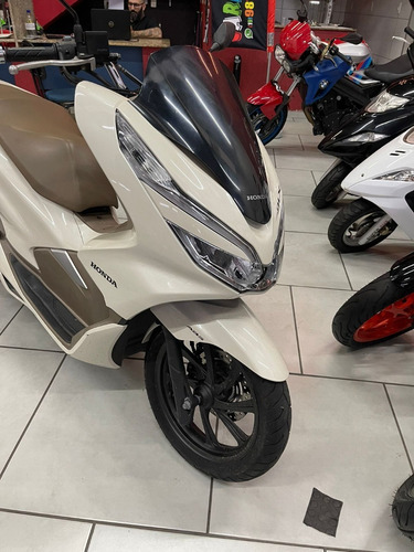 Imagem 3 de 8 de Honda Pcx Dlx Abs 2019