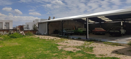 Venta Con Taller, Casa, Locales Cerca Metepec