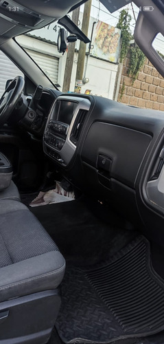 GMC Sierra 5.4 Cabina Regular Sle 4x4 At
