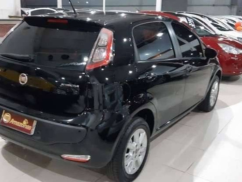 Fiat Punto 1.4 Attractive 8v Flex 4p Manual