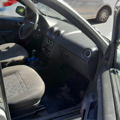 Chevrolet Prisma 1.0 Joy 4p