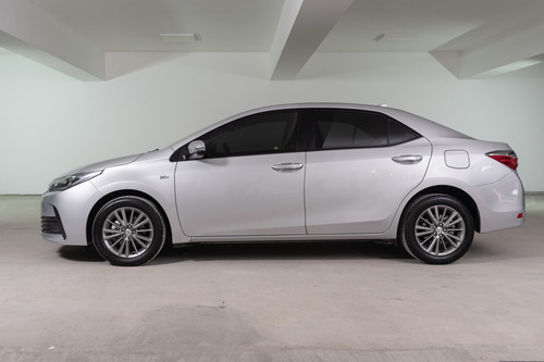 Imagen 2 de 15 de Toyota 2019 Corolla 1.8 Xei L/17