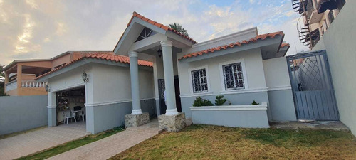 Venta Casa Alto De Arroyo Hondo 111 Ditrito Nacional Santo D