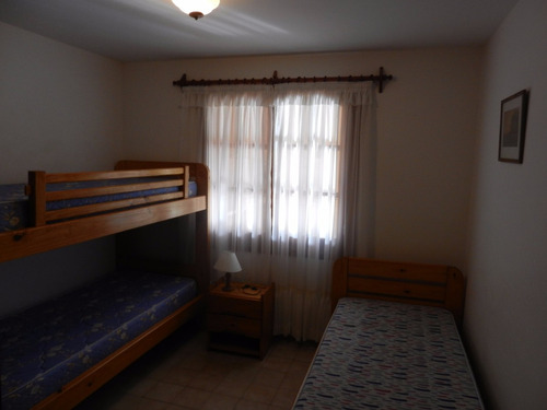 Imagen 13 de 14 de Casa / Chalet (no Duplex) Para 8 Personas La Lucila Del Mar