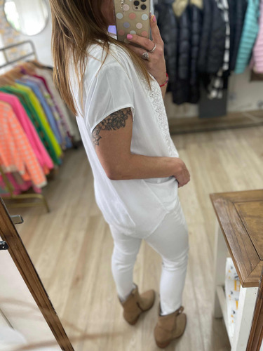 Blusa Camisa Cuello Mao Broderie Talles Grandes The Big Shop