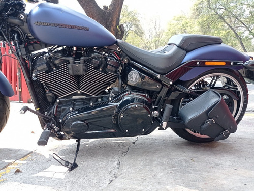 Imagen 14 de 15 de Harley Davidson Breakout 2018