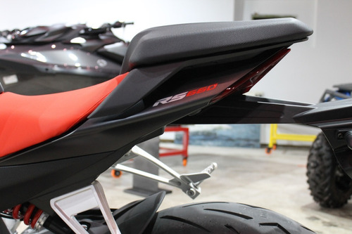 Imagen 8 de 11 de Aprilia Rs 660 2022
