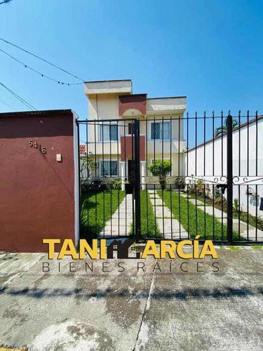 Vendo Casa De 4 Habitaciones Amplía En San Nicolas