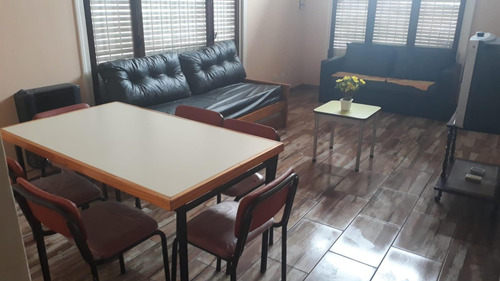 Phs En Venta - 5 Dormitorios 3 Baños - Felix Camet