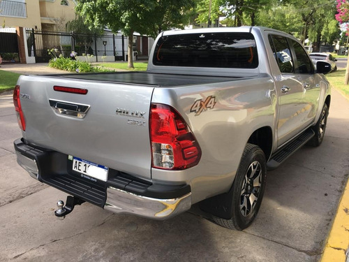 Toyota Hilux 2.8 Cd Srx 177cv 4x4 At 2020