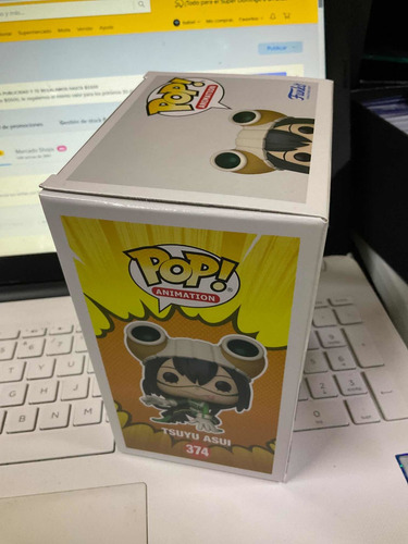 Funko Pop Tsuyu Asui #374 Fall Convention 2021 Detalle A (Usado)