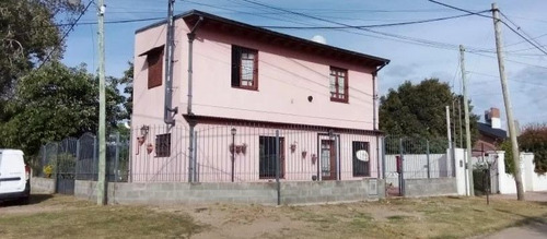 Casa En Venta En Santa Teresita