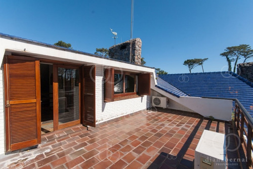 Imagen 22 de 30 de Punta Del Este, Casa En Mansa, 4 Dormitorios Y Piscina.