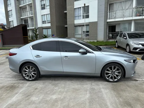 Mazda 3 2.0 Grand Touring At Hibrido Ligero - Mhev
