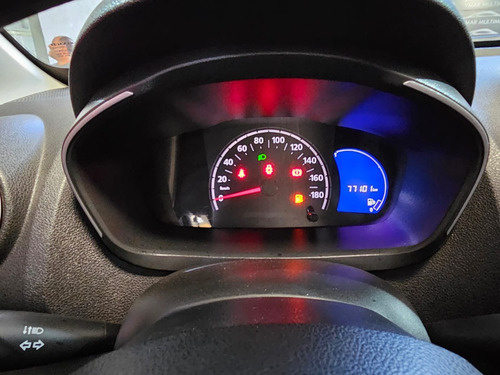 Renault Kwid 1.0 12v Zen Sce 5p
