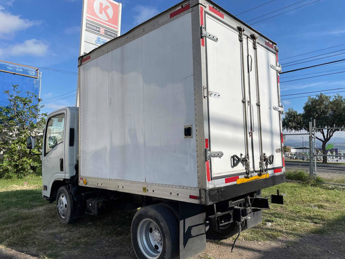 Imagen 5 de 12 de Isuzu Elf 300