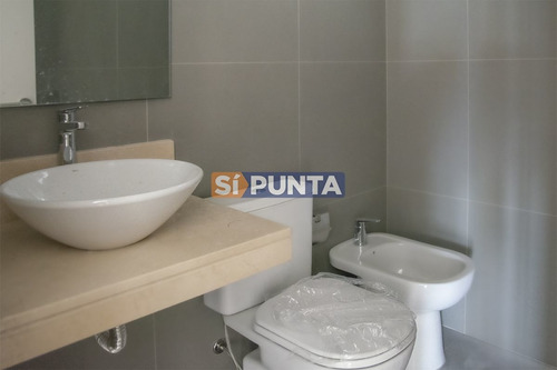 Imagen 12 de 30 de Departamento En Venta, 3 Dormitorios, En Edificio Pampas.