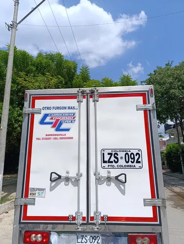 Camión Foton Con Furgón Refrigerado. Foton 3.1 Ton