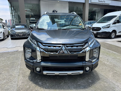 Mitsubishi Xpander 1.5 Cross At