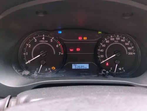 Toyota Hilux 2.7 Gasolina 4x2 Chasis Como Nueva