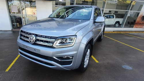 Imagen 1 de 15 de Volkswagen Amarok Highline 4x2 At 2022 Lb