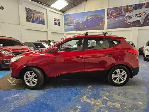 Hyundai TUCSON IX-35 2.0l Crdi 4x2 AUTOMÁTICA