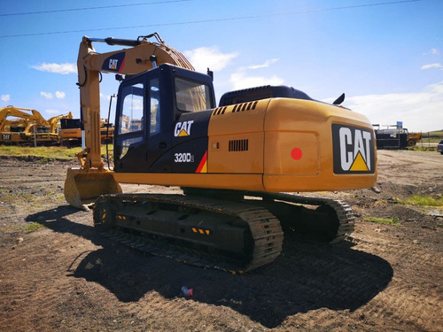 2014 Excavadora Hidraulica Caterpillar 320d2