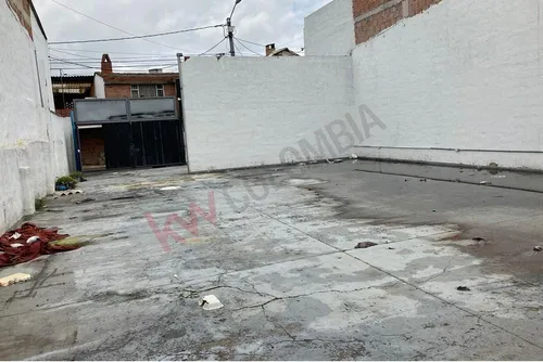 Oportunidad De Invertir En Un Lote Con Planos Aprobados En Cajica (10000).