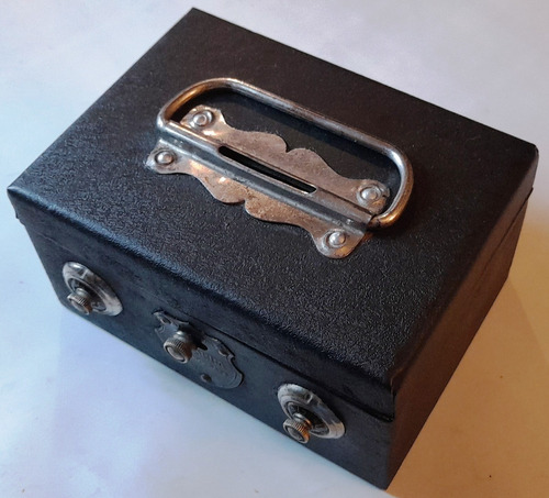 Imagen 2 de 6 de Antigua Alcancia Caja Fuerte - Japonesa - Con Combinacion
