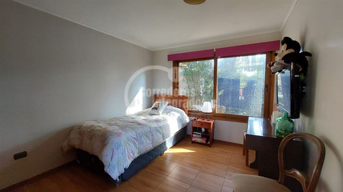 Casa En Venta De 5 Dormitorios En Santo Domingo