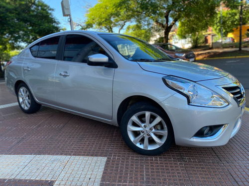 Nissan Versa 1.6 Advance