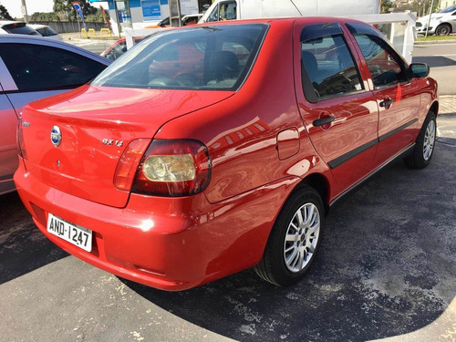 Imagem 2 de 6 de Fiat Siena 2006 1.4 Elx Flex 4p