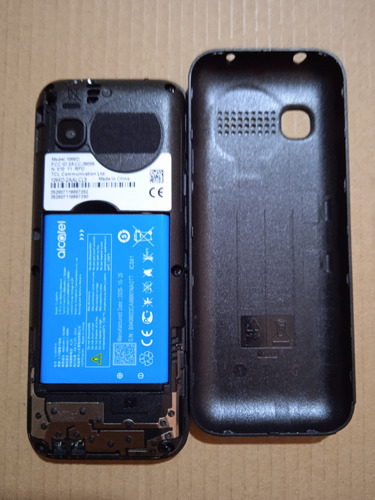 Imagen 4 de 6 de Celular Básico Alcatel 1066d