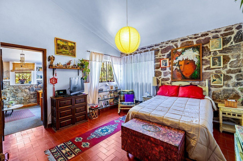 Casa De Una Planta Con Estudio Independiente En San Miguel A 15 Min Del Centro