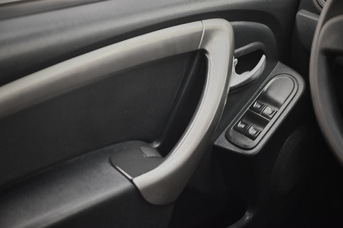 Imagen 13 de 15 de Renault Oroch Expresion 1.6 2020