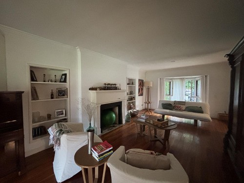 Muy Buena Casa De 4 Dormitorios En Venta El Barrio Cerrado Las Barrancas En Lomas De San Isidro