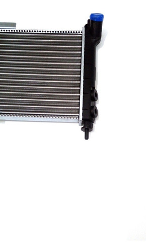 Radiador Chevrolet Corsa Classic 1.4 1.6 C/a Nacional
