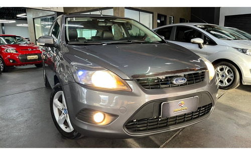 Ford Focus 1.6 GLX 16V FLEX 4P MANUAL